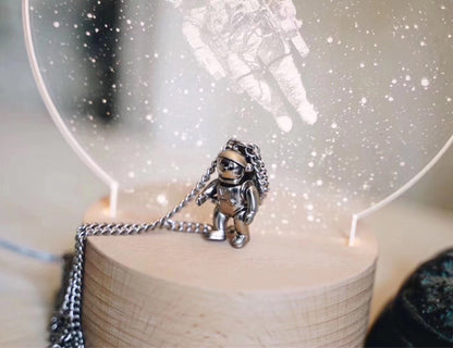 EN – Lux LV Necklaces 065