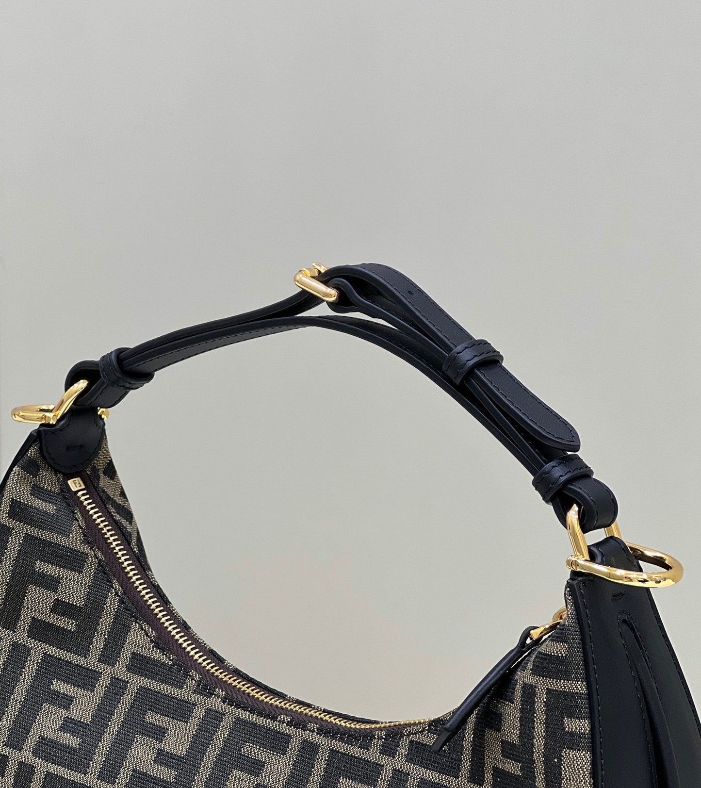 FI FIgraphy Small Brown For Women, Handbags, Shoulder Bags 11.4in/29cm 8BR798