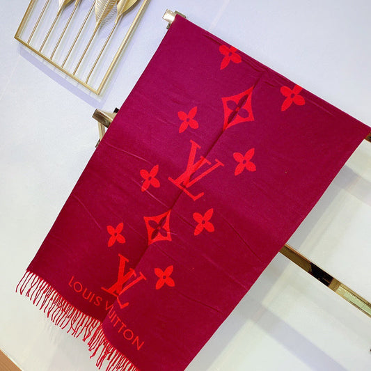 EN – Luxury LUV Scarf 034