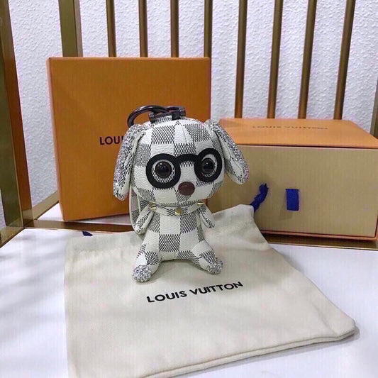 EN – Lux Keychains LUV 045