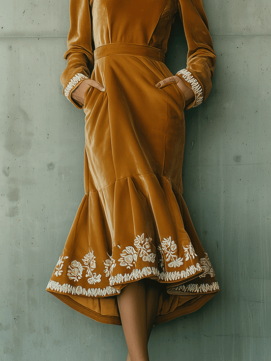 Elegant Vintage Gold Velvet Floral Embroidered Midi Dress
