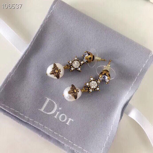 EN – Lux Earring Dir 025
