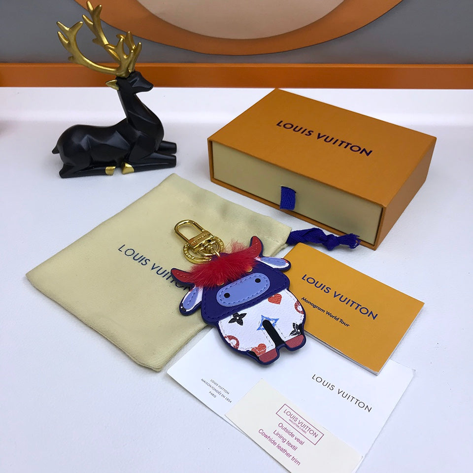 EN – Lux Keychains LUV 083