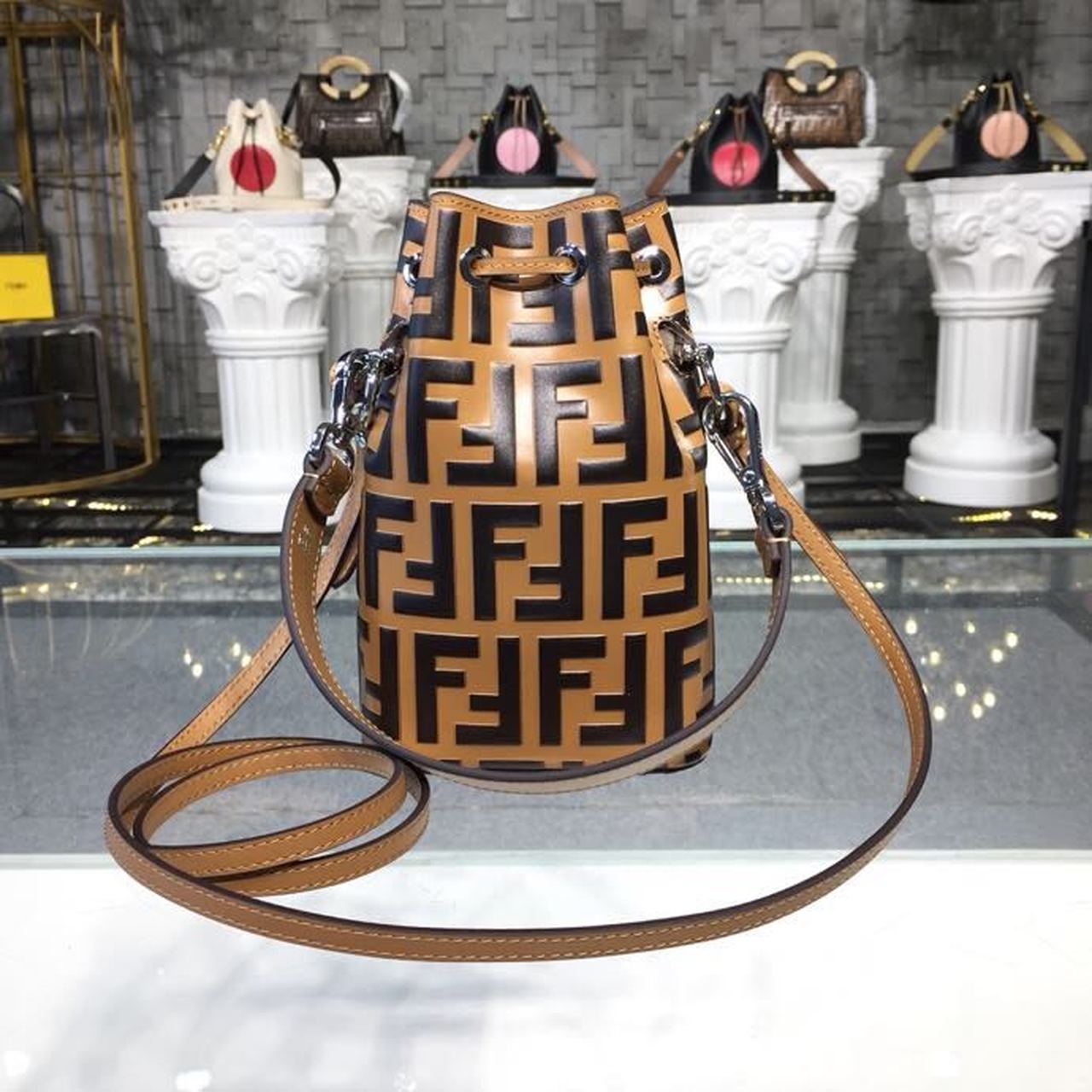 FI Mon Tresor Bucket Bag Brown/Black For Women, Handbags, Shoulder And Crossbody Bags 7in/18cm FF 8BS010A659F13VK