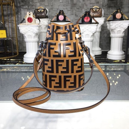 FI Mon Tresor Bucket Bag Brown/Black For Women, Handbags, Shoulder And Crossbody Bags 7in/18cm FF 8BS010A659F13VK