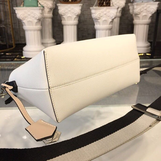 FI By The Way Medium White For Women, Hangbags, Shoulder And Crossbody Bags 11.4in/29cm FF 8BL146