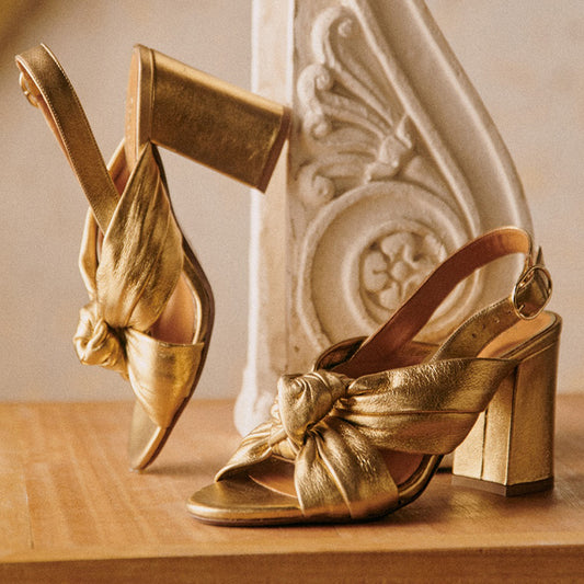 Gold  Opened Toe Knot Designed Slingback Sandals With Chunky Heels