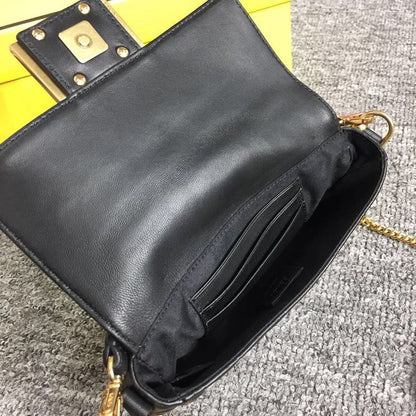 FI Baguette Nappa Black For Women, Handbags, Shoulder And Crossbody Bags 7.4in/19cm FF 8BS017A72VF15ZW