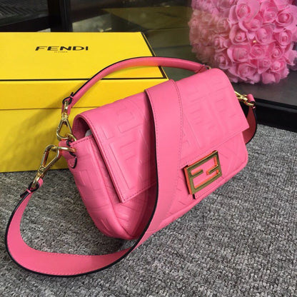 FI Baguette Nappa Pink For Women, Handbags, Shoulder And Crossbody Bags 10.6in/27cm FF 8BR600