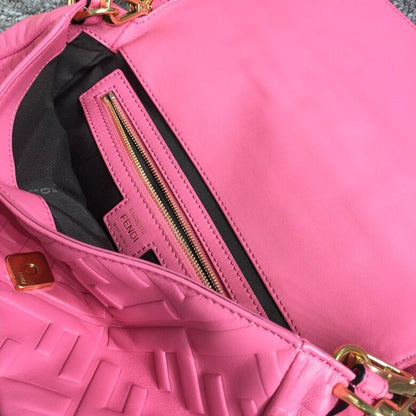 FI Baguette Nappa Pink For Women, Handbags, Shoulder And Crossbody Bags 10.6in/27cm FF 8BR600