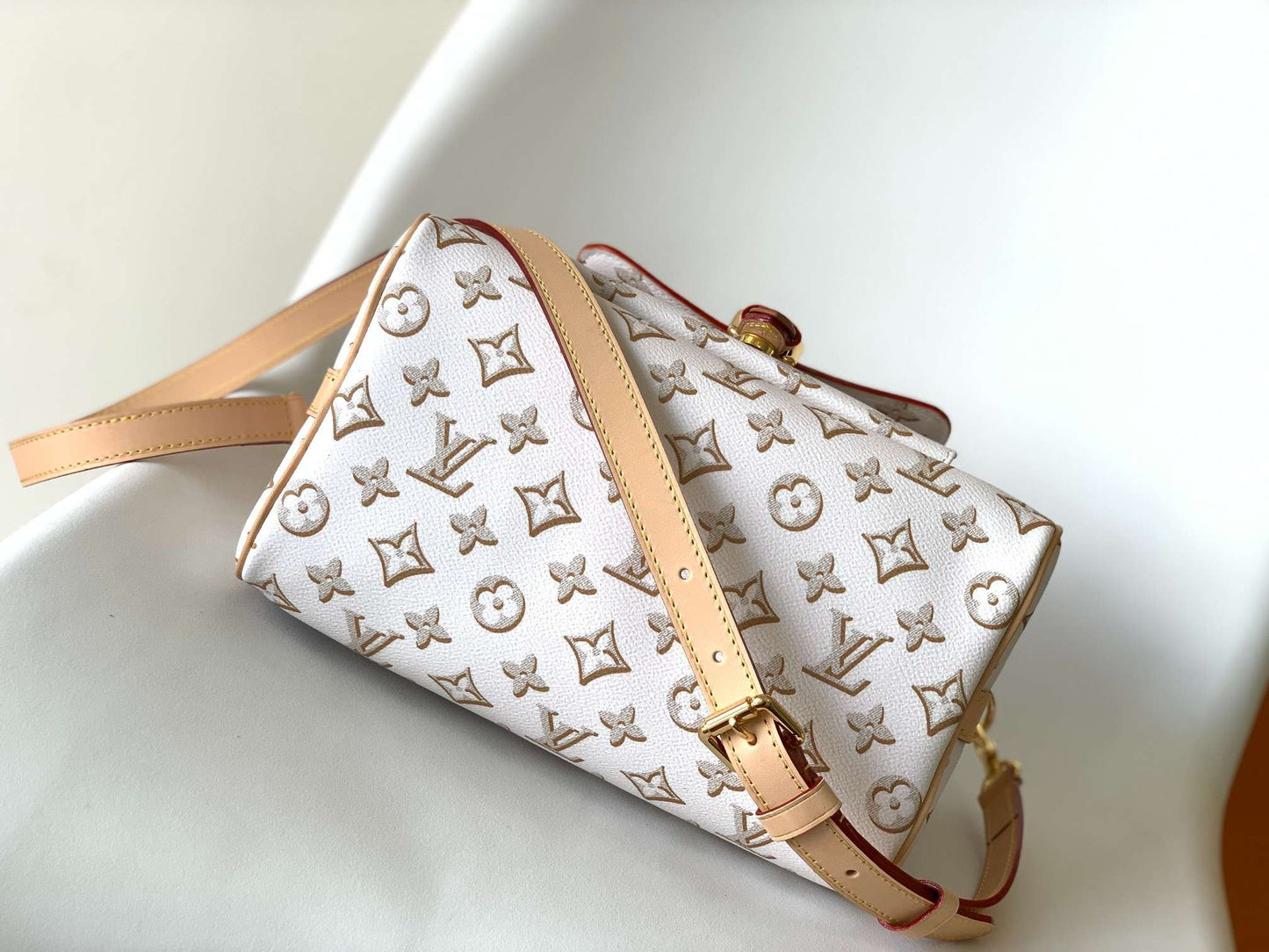 EL -New Arrival Bags LUV 968