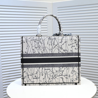 Dior Book Tote Latte Multicolor Dior Zodiac Embroidery
