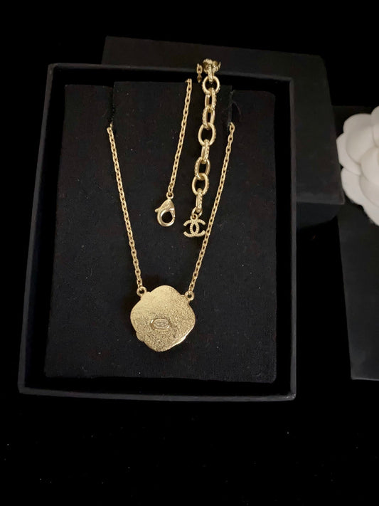 EN – Lux Necklace CHL037