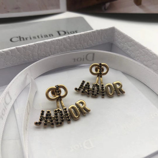 EN – Lux Earring Dir 014