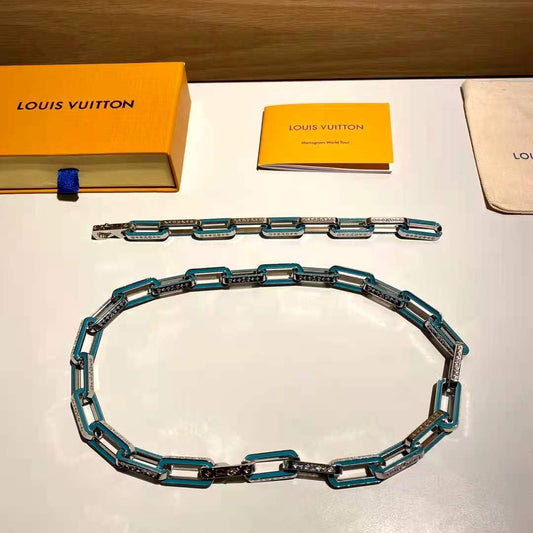 EN – Lux LV Necklaces 026