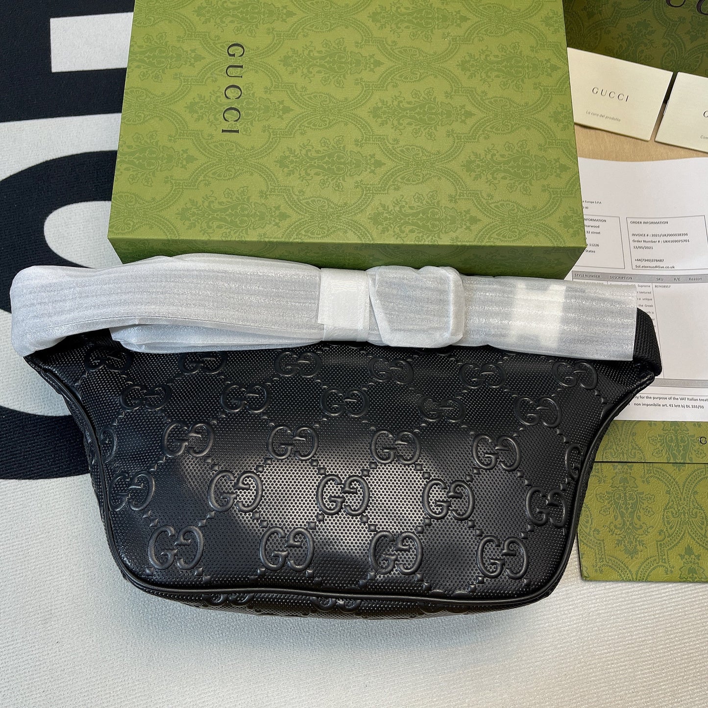 gg Embossed Belt Bag Black gg Embossed For Men  11in/28cm gg 645093 1W3CN 1000