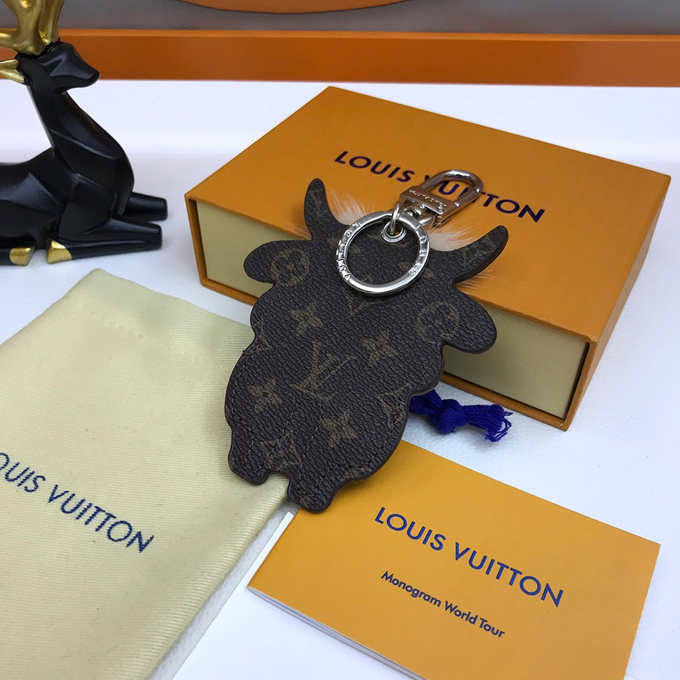 EN – Lux Keychains LUV 080