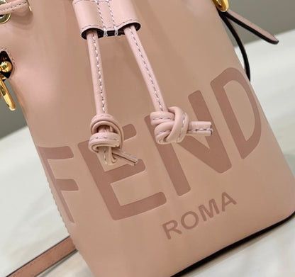 FI Mon Tresor Pale Pink For Women, Handbags, Shoulder And Crossbody Bags 7.1in/18cm FF 8BS010AC9LF14N1