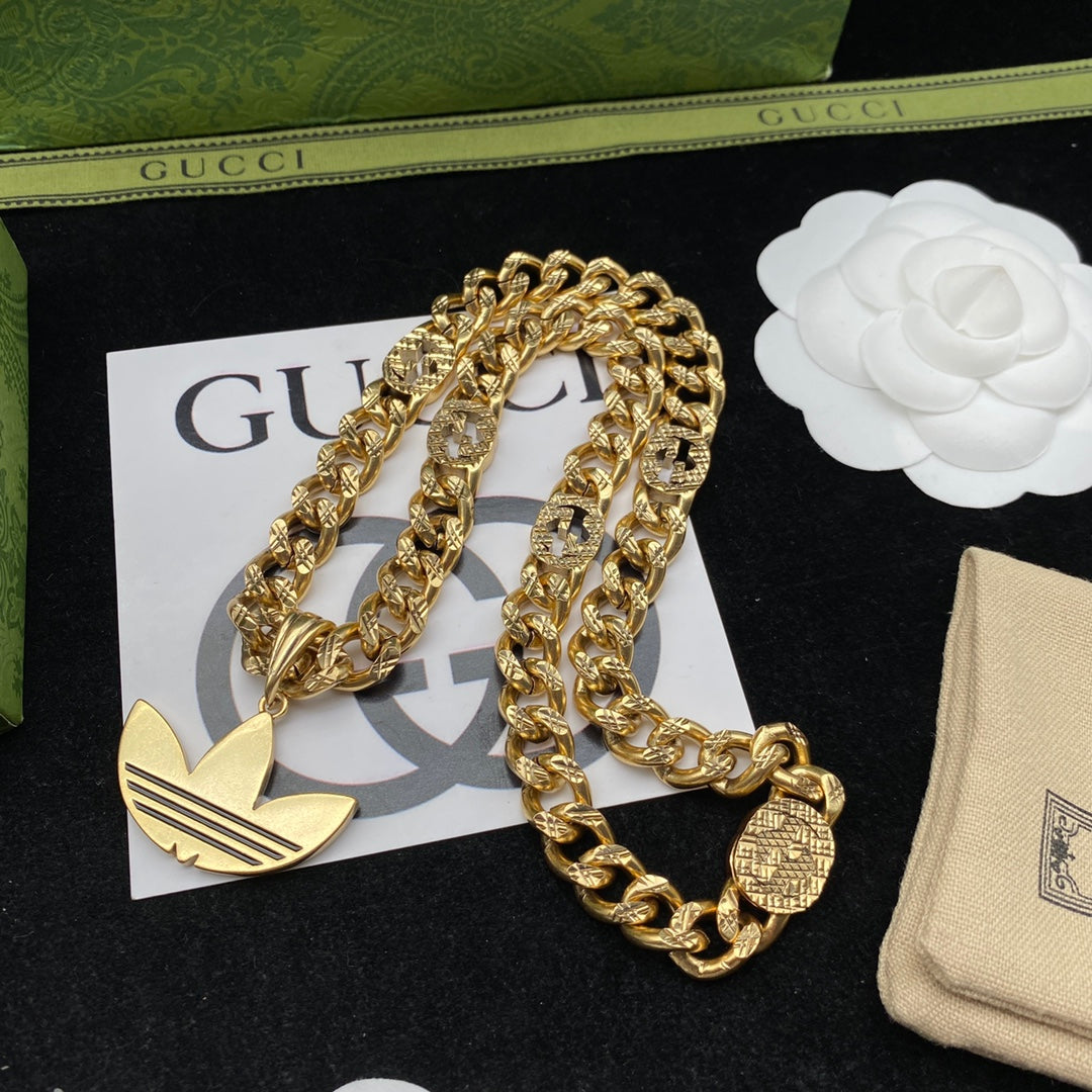 EN – Lux GCI Necklaces 005