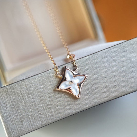 EN – Lux Necklace LUV019