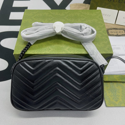 gg Marmont Matelasse Shoulder Bag Black For Women, Women&#8217;s Bags 9.5in/24cm gg