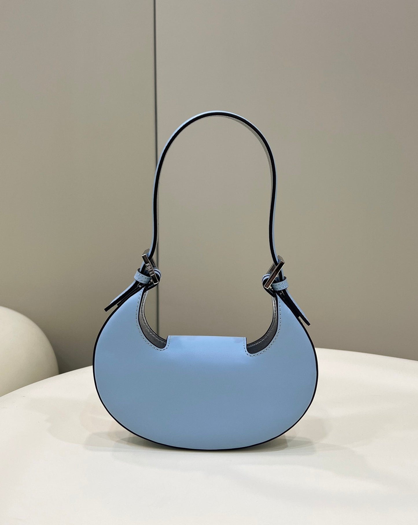 FI Cookie White For Women, Handbags, Shoulder Bags 7.4in/19cm FF 8BS065AAIWF1HBK