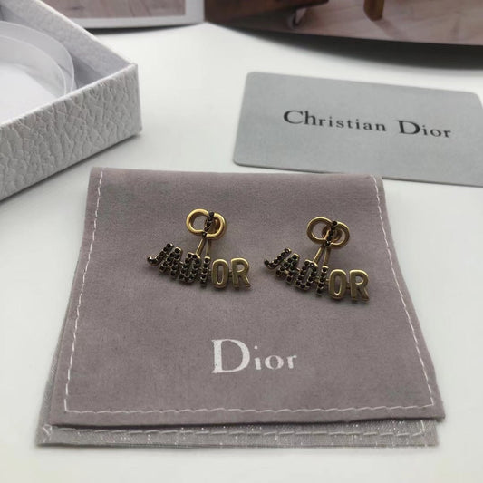 EN – Lux Earring Dir 014