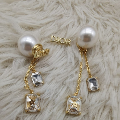 EN – Lux Earring Dir 015