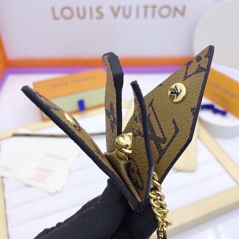 EN – Lux Keychains LUV 074
