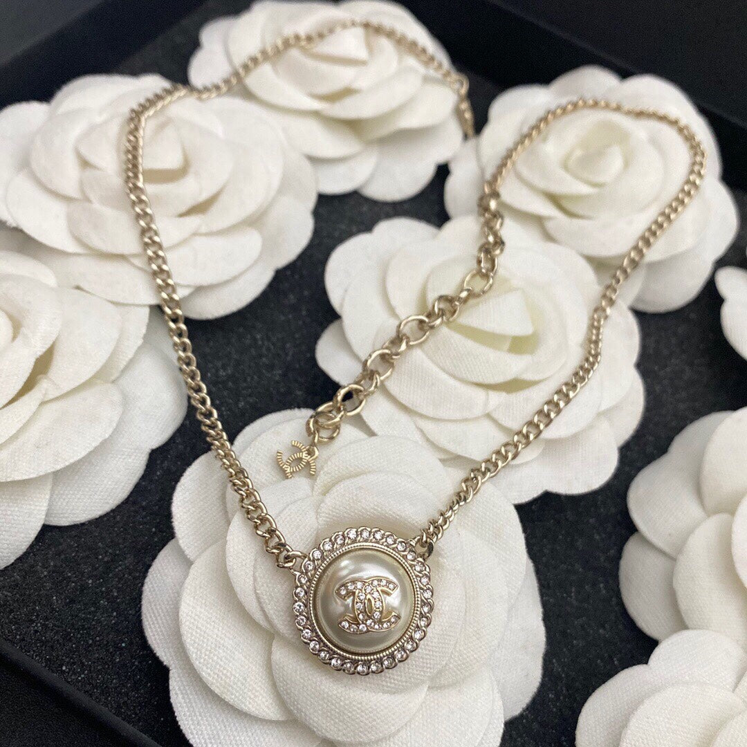 EN – Lux Necklace CHL034