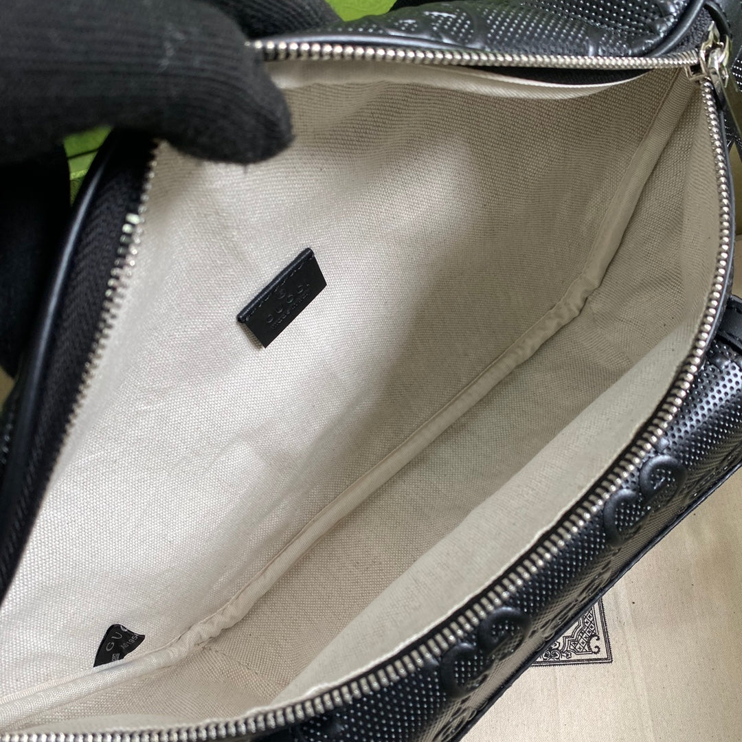 gg Embossed Belt Bag Black gg Embossed For Men  11in/28cm gg 645093 1W3CN 1000