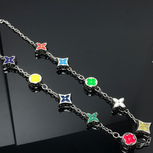 EN – Lux LV Necklaces 004
