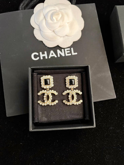 EN – Lux Earring CHL 011