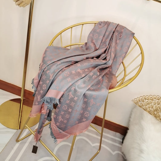 EN – Luxury LUV Scarf 021