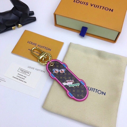 EN – Lux Keychains LUV 019