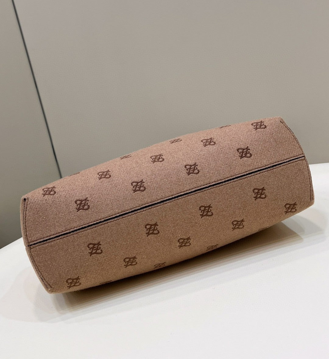 FI First Medium Brown Bag For Woman 32cm/12.5in