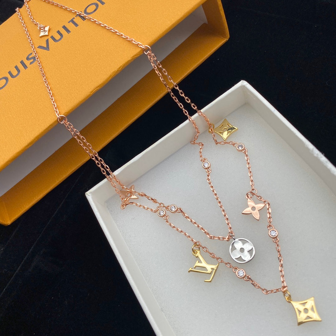 EN – Lux LV Necklaces 070