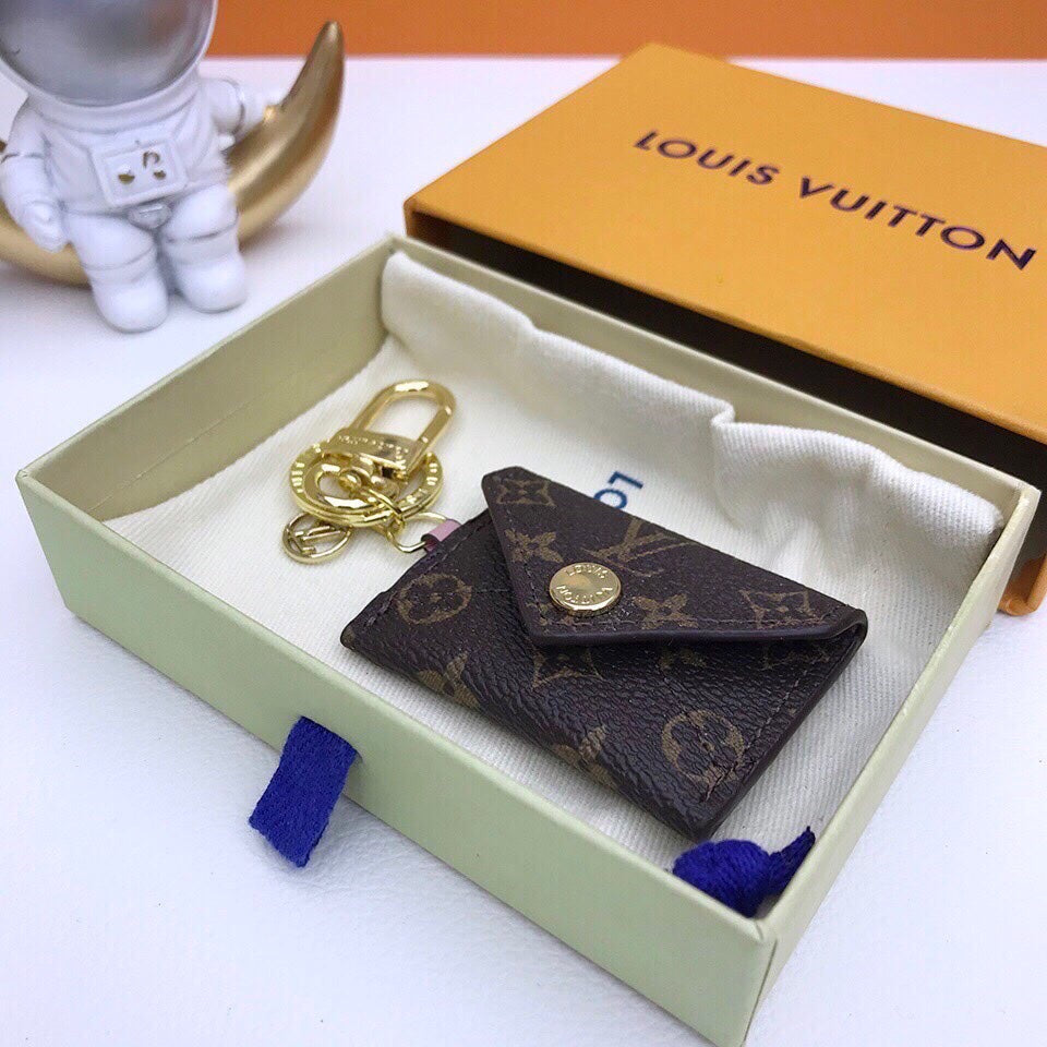 EN – Lux Keychains LUV 069