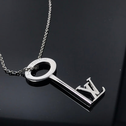 EN – Lux LV Necklaces 043