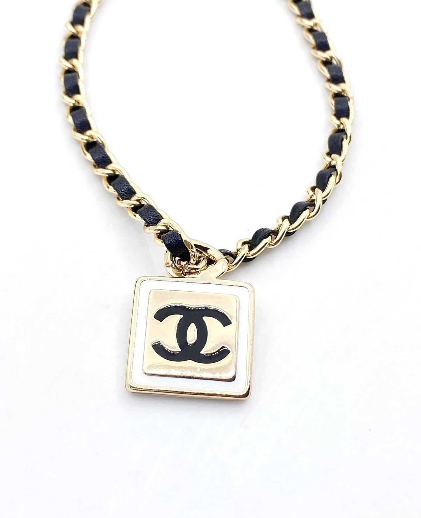 EN – Lux Necklace CHL005