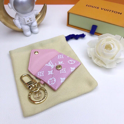 EN – Lux Keychains LUV 068