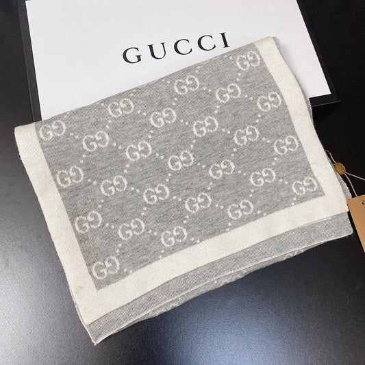 EN – Luxury GCI Scarf 005