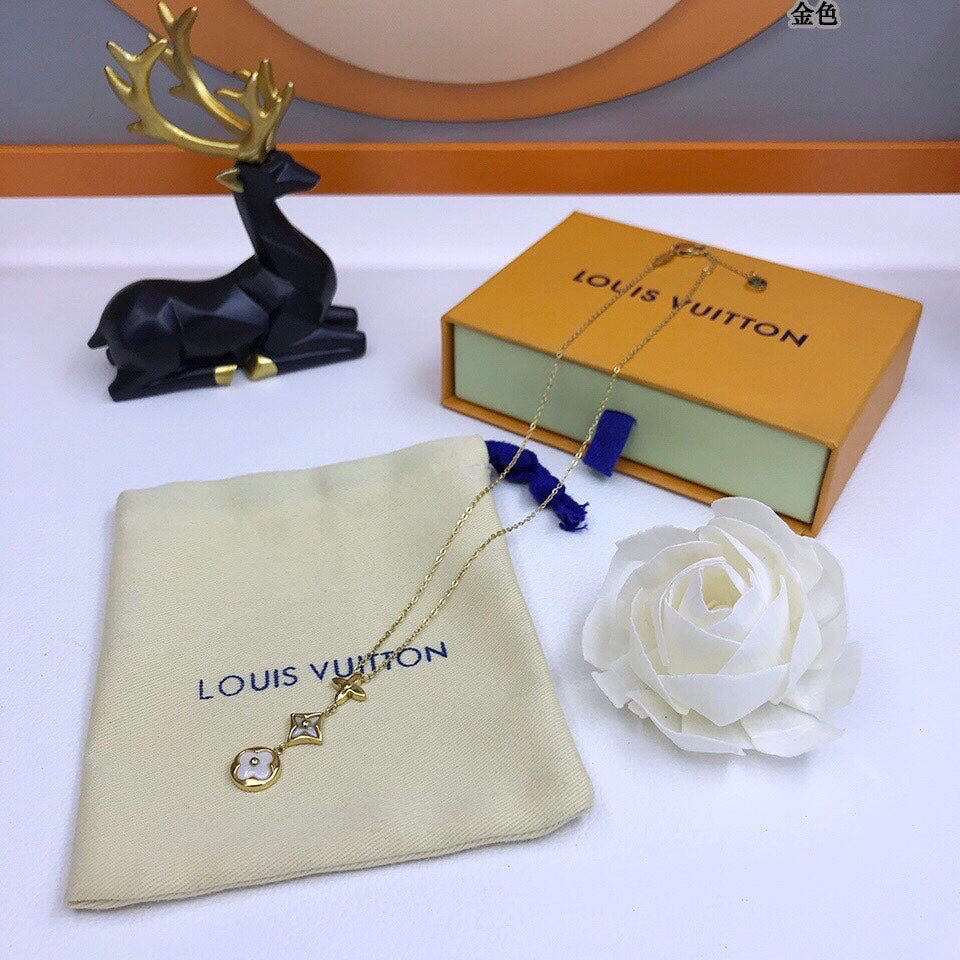 EN – Lux Necklace LUV023