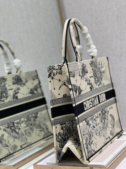 DI Large Book Tote Zodiac Embroidery, Black/Beige, For Women Women’s Handbags, 41cm CD