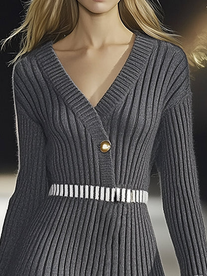 Fashionable V-neck Grey Knitted Long-sleeved Mini Dress