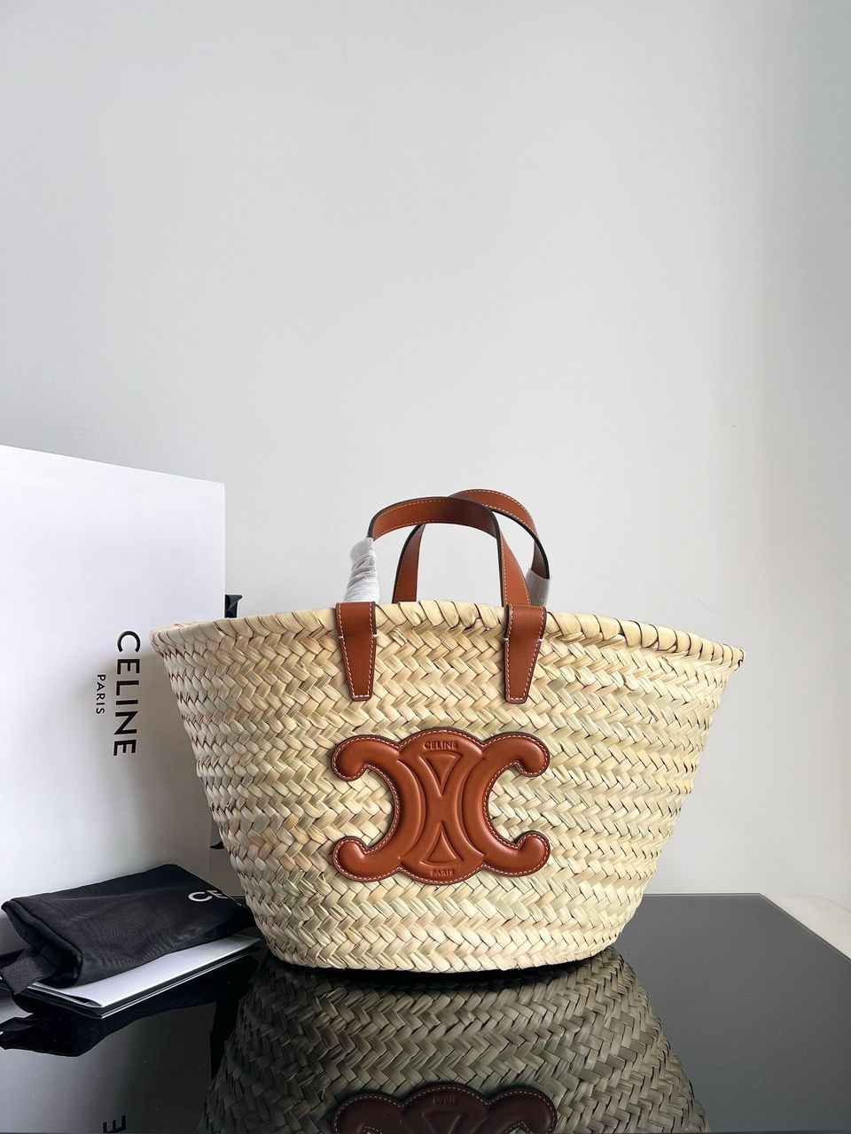 GIFT SET: CE TRIOMPHE CE PANIER &amp; HM ORAN FLAT BROWN