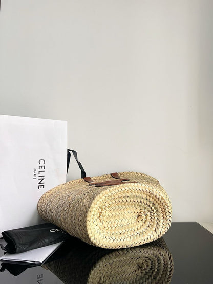 GIFT SET: CE TRIOMPHE CE PANIER &amp; HM ORAN FLAT BROWN