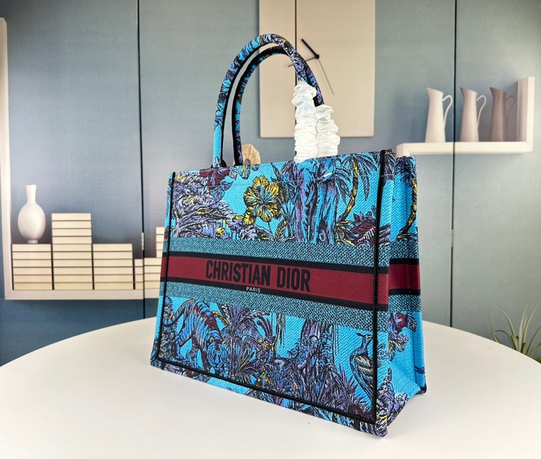 DIOR LARGE DIOR BOOK TOTE CELESTIAL BLUE MULTICOLOR 41CM M1286ZEUPM259
