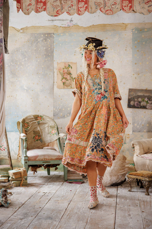 Floral Appliqué Taigi Dress