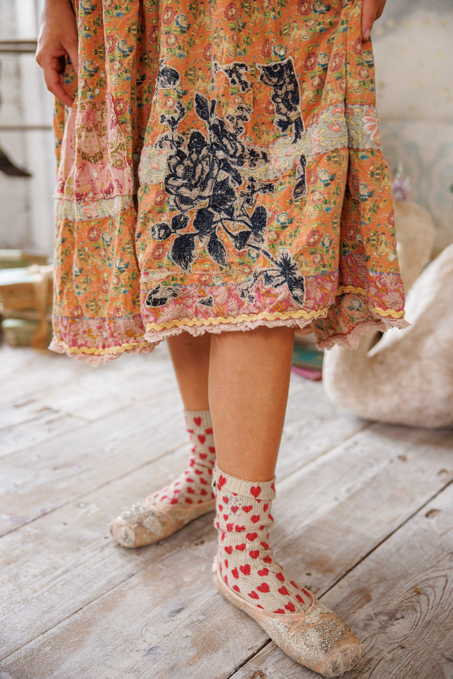 Floral Appliqué Taigi Dress